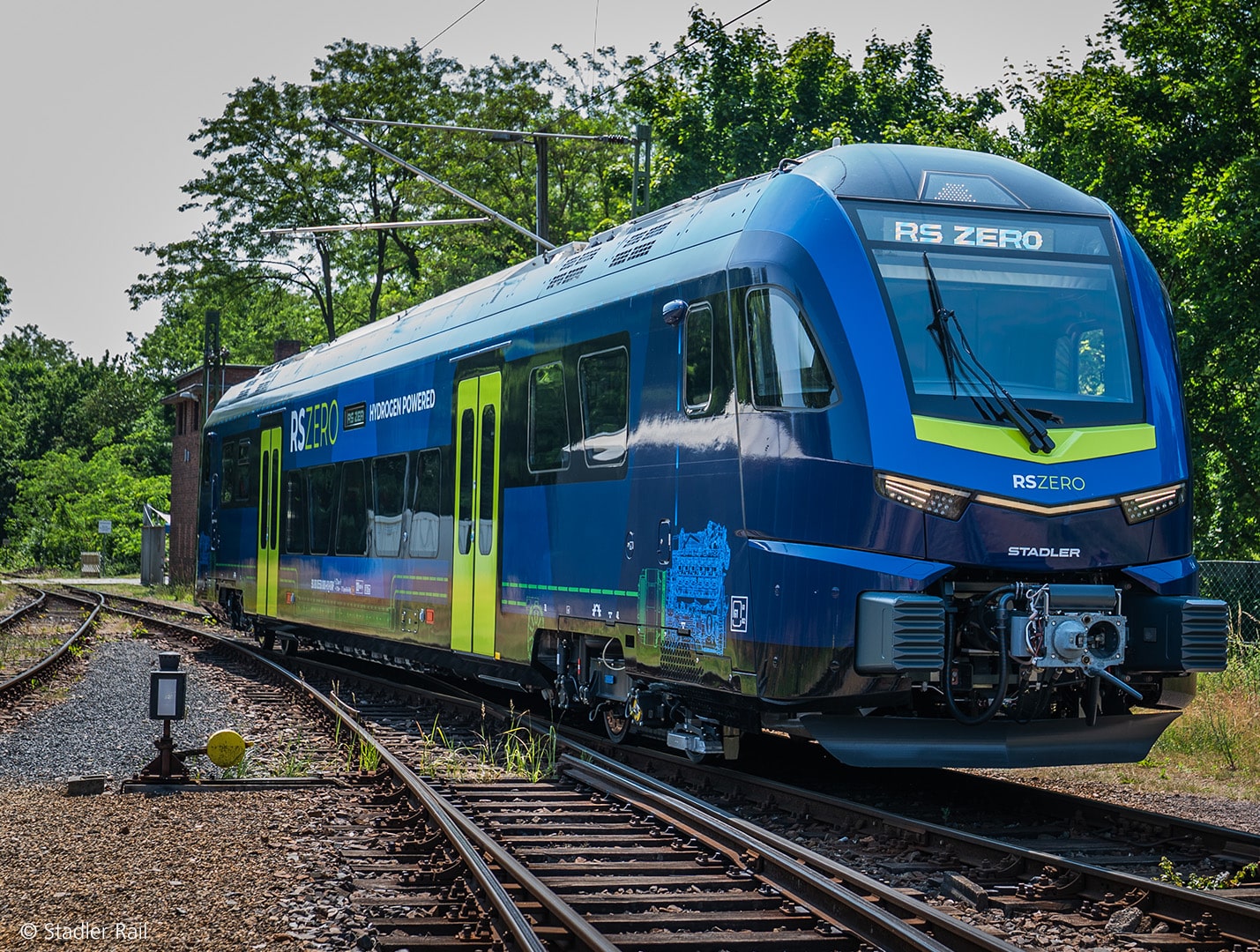 Metawell Boden und Treppe im RS Zero von Stadler